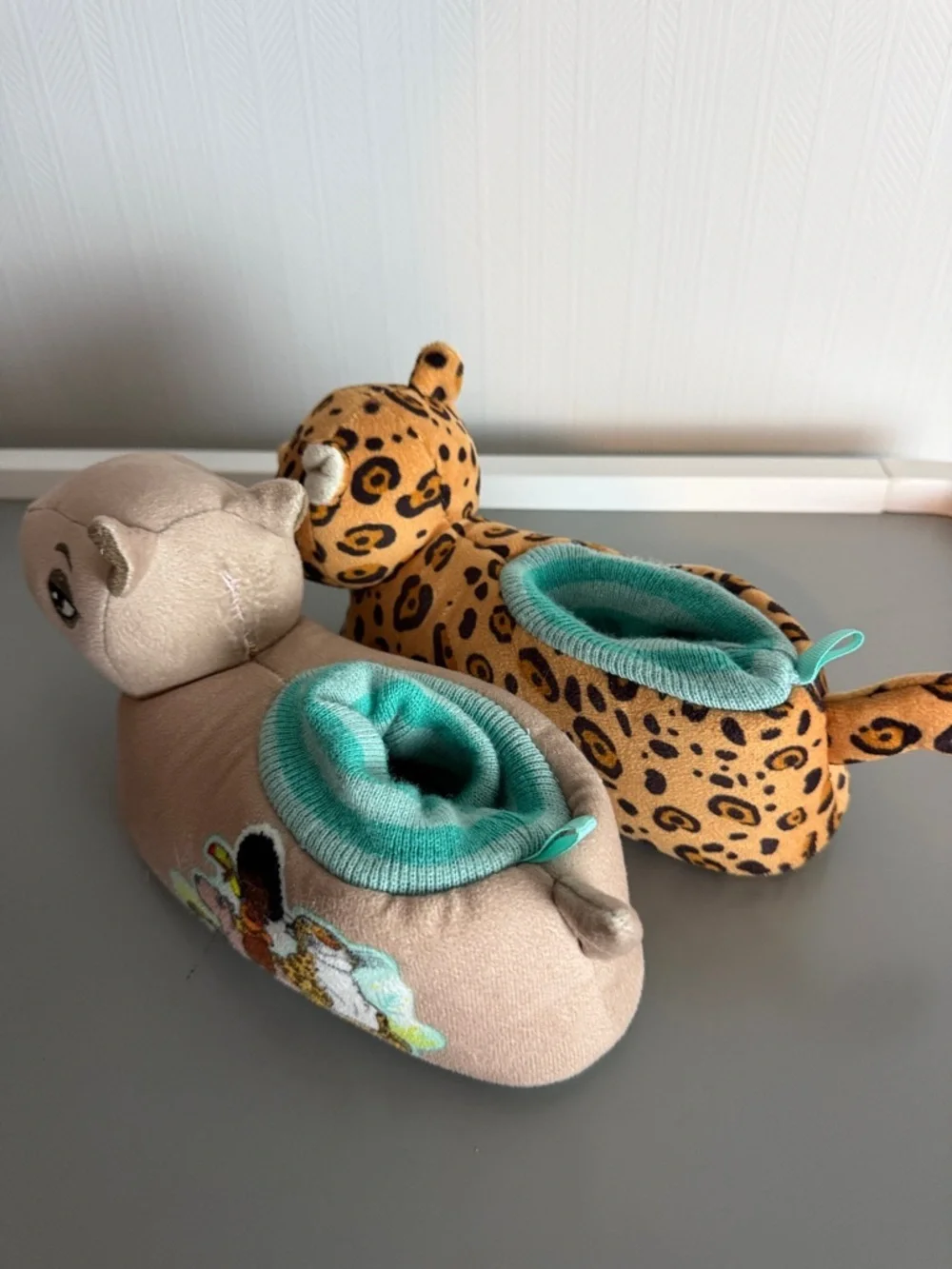 Disney Encanto Antonio's Animals Kids Plush Slippers size 11/12